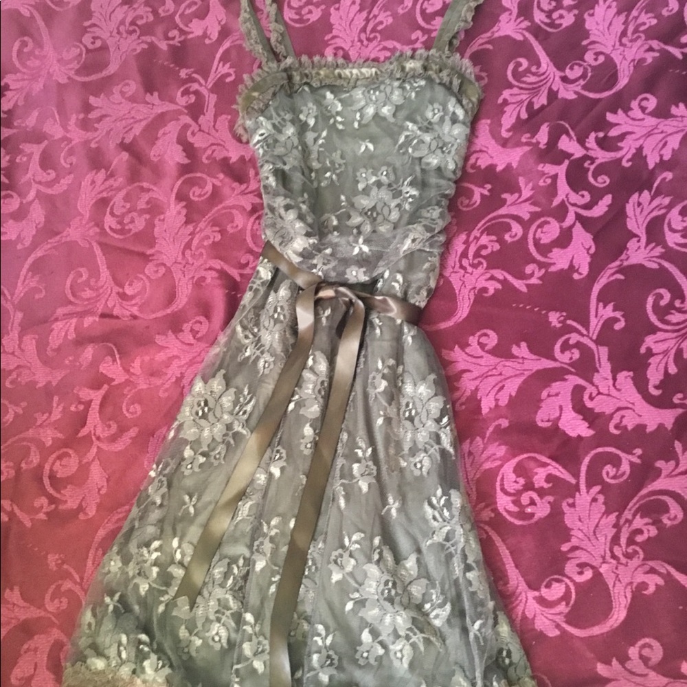 Alexia Admor brown lace dress size Small